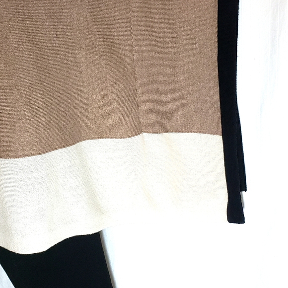 August Silk Colorblock Sweater - Picture 4 of 8